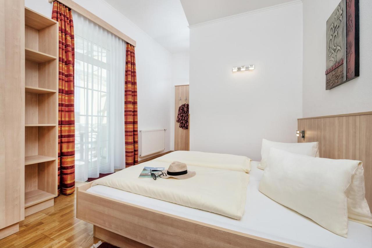 Appartements Schwarzvilla Velden am Wörthersee Exterior foto